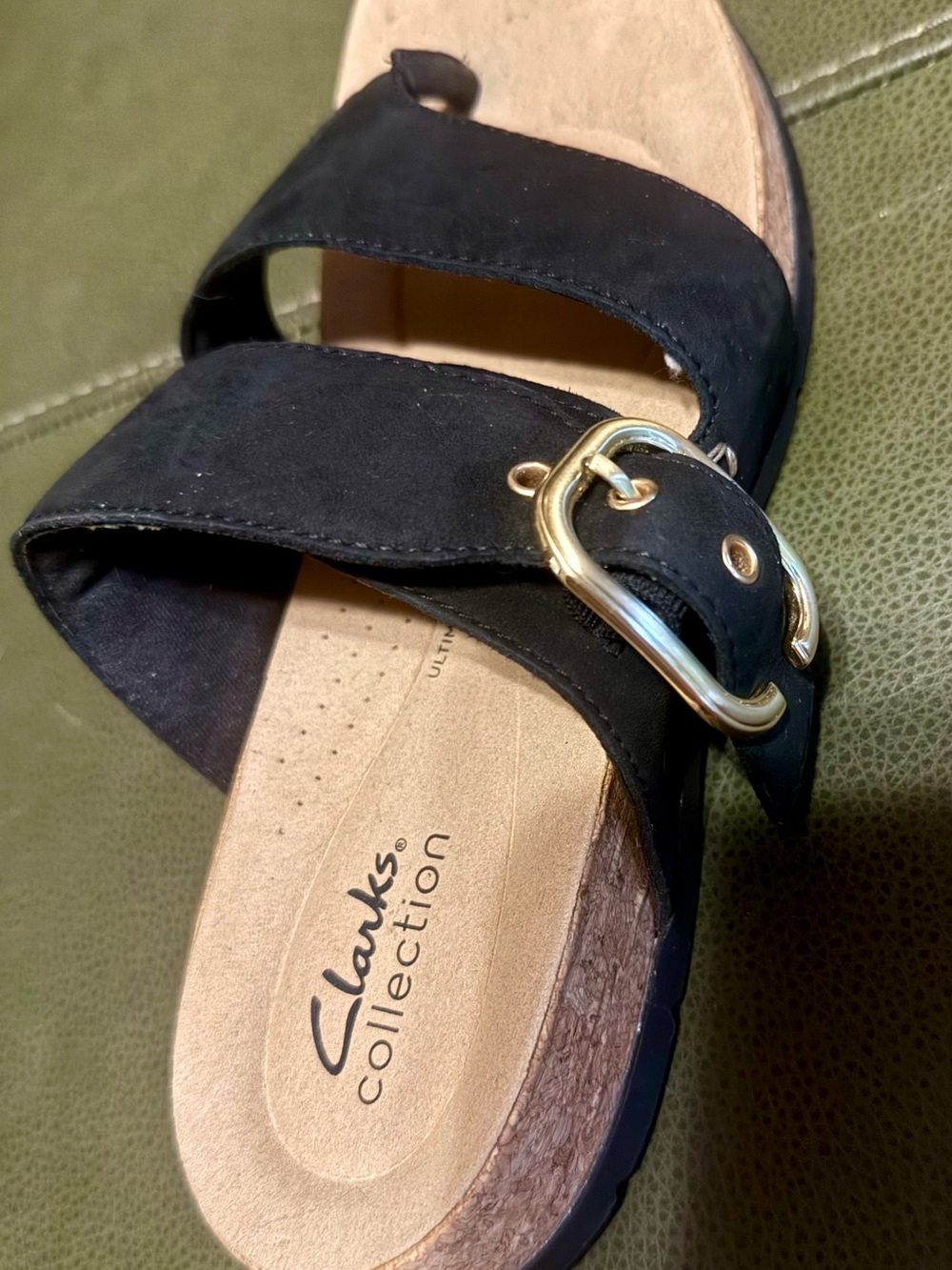 Clarks Double-Strap Toe-Thong Sandals, Size 8 - Picture 3 of 7
